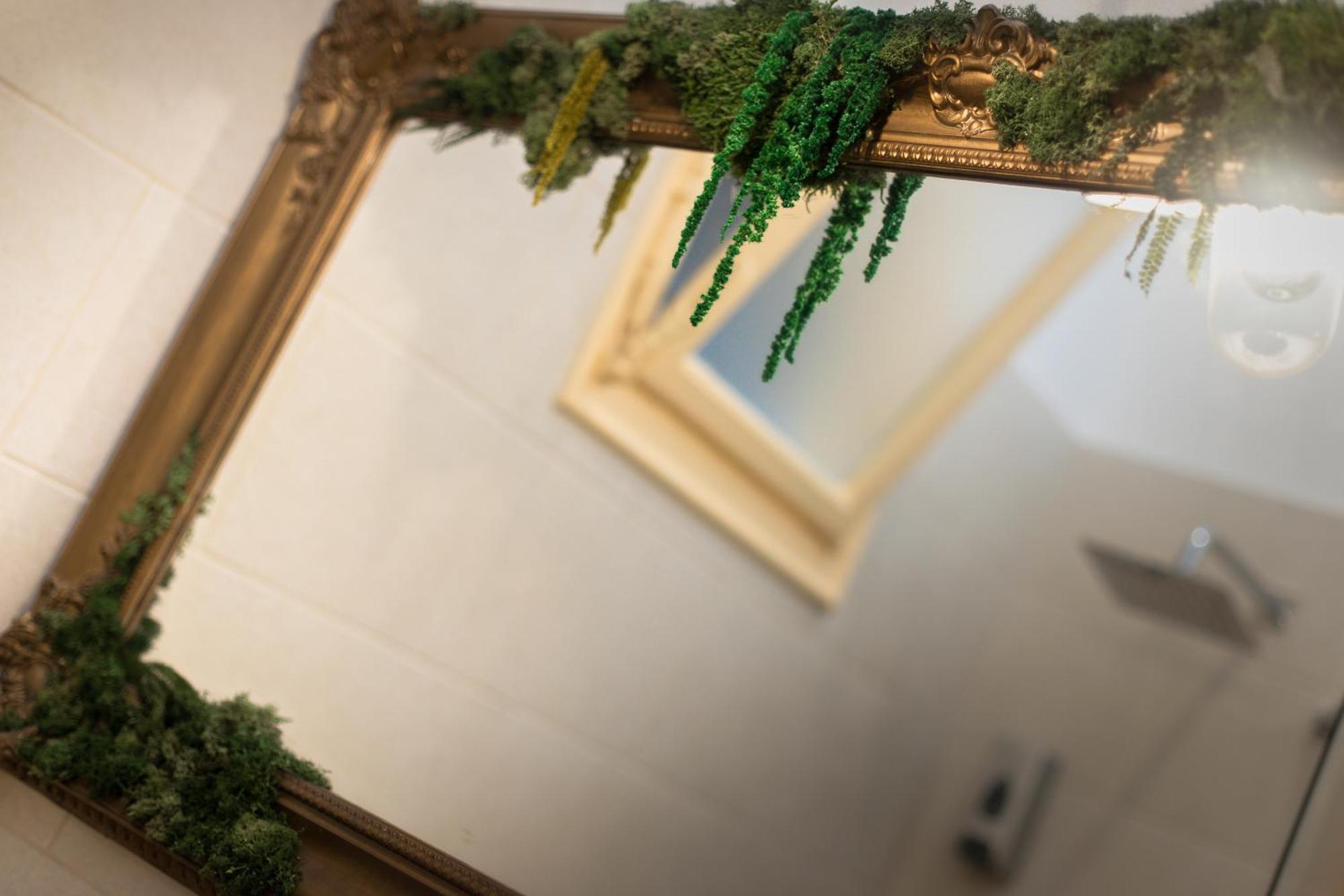 Budapestayz - Lonyay Studios, Budapest